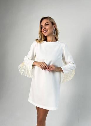Платье с бахромой короткое свободное фасон молочное3 фото