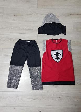 Костюм карнавальный