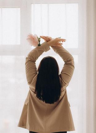Жіночий піджак беж