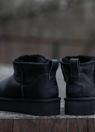 Зимние угги ugg ultra mini mid platform black leather2 фото