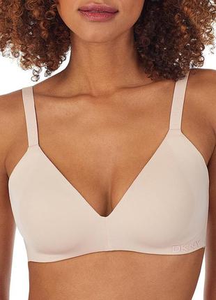 Dkny wireless microfiber plunge bra

бюстральтер без косточек мягкий треугольники 75c 75d 80b 80a 80c1 фото