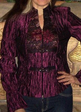 Mona node красивая блуза бордовая жатка с кружевной вставкой воротник-стойка застёжка-молния женская1 фото