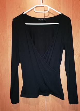 Неймовірний топ на запах з довгим рукавом