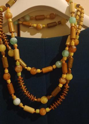 Вінтажне, яскраве намисто із дерева. європейський вінтаж.