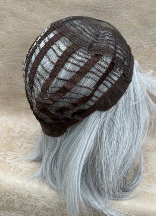 Термо парик серого цвета седой платиновий волос