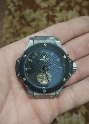 Время hublot geneve, big bang edition 301.m 607691