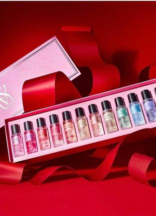 Подарунковий набір спреїв вікторія сікрет ultimate mist discovery set