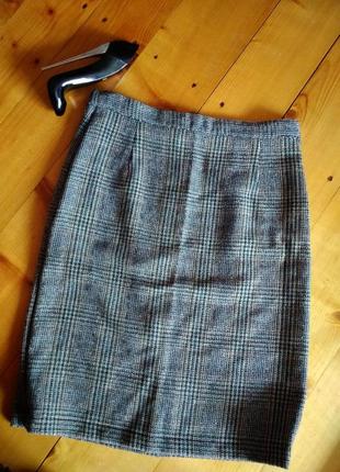 Класична тепленька спідничка