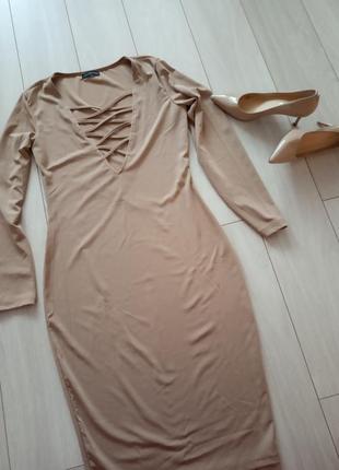 Платье чулок с глубоким декольте на шнуровке piao liang fu shi1 фото