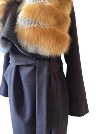 Элегантное коричневое пальто без подкладки с воротником из натурального меха лисы 46 ro-270163 фото