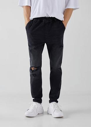 Розпродаж на нові джинси bershka