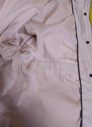 Жіноча куртка бавовняна пісочного кольору4 фото
