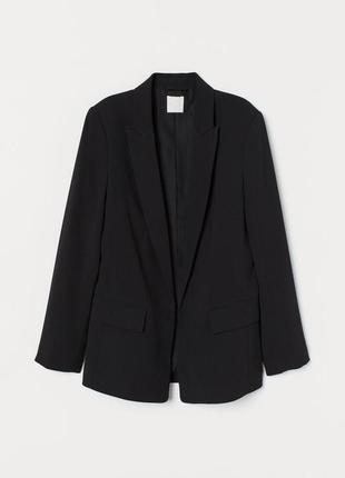 Классический чёрный пиджак,приталенный жакет