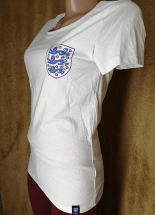 England 2