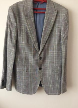 Чоловічий піджак