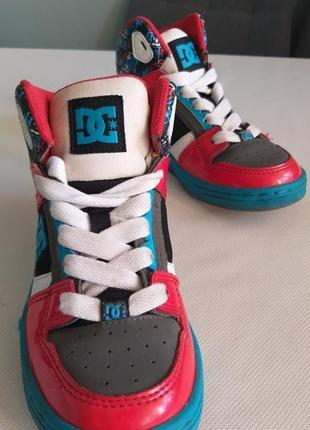 Кросівки, черевики dc на хлопчика розмір 31-323 фото