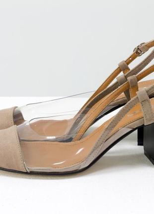 Замшевые бежевые туфельки с вставками силикона5 фото