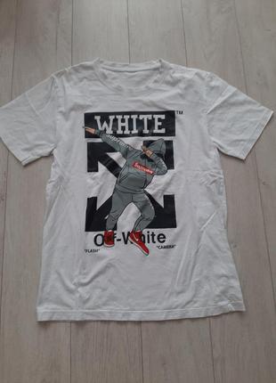 Фудболка white supreme.  xs s