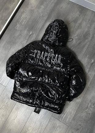Зимний пуховик с глянцевым капюшоном trapstar трапстар