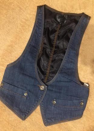 Stradivarius удлинённая джинсовой жилет жилетка1 фото