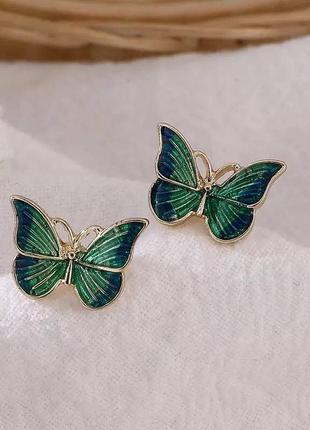 Сережки гвоздики с бабочками5 фото
