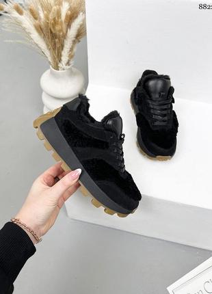 Зимові  кросівки  з хутром teddy, чорні, натуральна замша