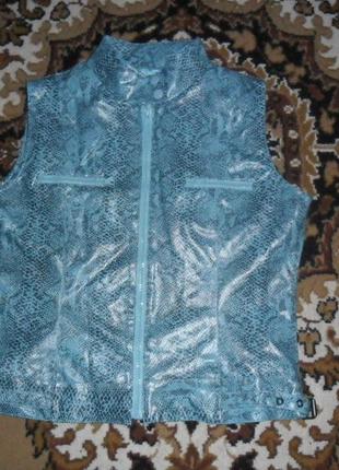 Крута жилетка жіноча 42/44р