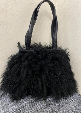 Gharani strok london потрясающая черная сумка из монгольского овечьего меха2 фото