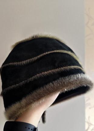 Ретро шапочка из натуральной кожи с мехом3 фото