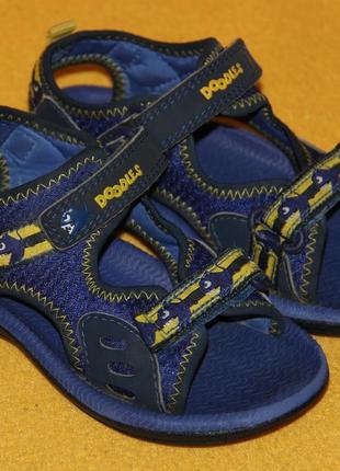 Босоніжки, сандалі clarks р. 25 устілка 15,5-16 см