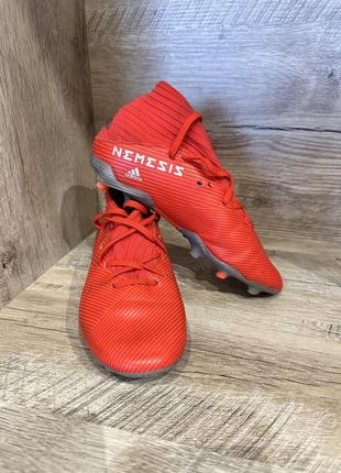 Детские футбольные бутсы nemeziz