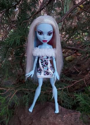 Кукла монстер хай эбби боминейбл базовый выпуск monster high лялька