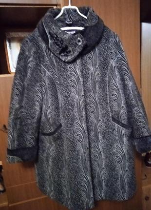 Пальто зимове жіноче, розмір 56-586 фото