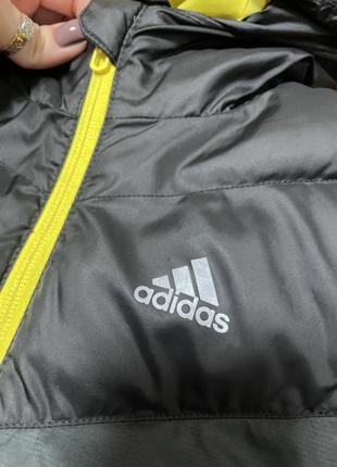 Жилетка безрукавка адідас adidas