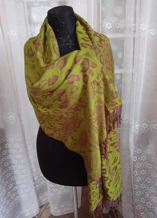 Яскравий двостороній палантин фірми primark