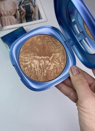 Бронзер kiko milano festival glow baked bronzer. бронзер кіко мілано. скульптор. контурінг