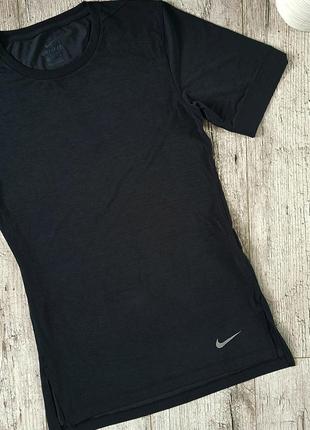 Спортивная мужская футболка nike3 фото