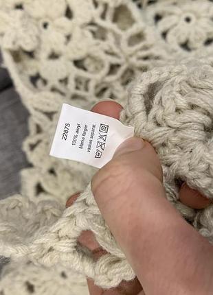 Плед зв‘язаний гачком kid з квітами бежевий