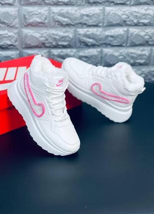 Nike женские белые ботинки с мехом размеры 36-41