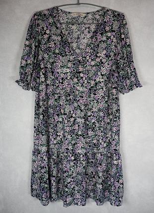 Расклешенное ярусное платье из вискозы с цветочным принтом 44 размера4 фото