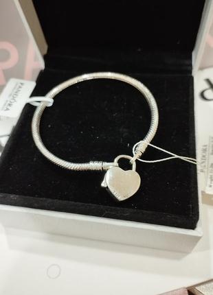 Pandora браслет moments 2