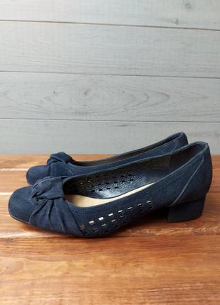 Lasocki, нові темно сині туфлі.6 фото