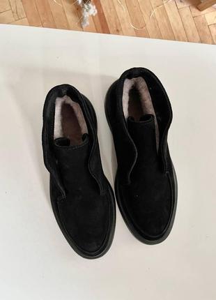 Зимние ботинки лоферы из натуральной замши цвет черный2 фото
