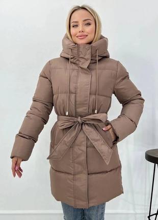Куртка жіноча тепла довга коротка з поясом зимова на зиму базова стьобана з капюшоном утеплена чорна біла бежева коричнева пуховик батал4 фото