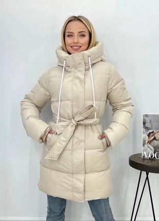 Куртка жіноча тепла довга коротка з поясом зимова на зиму базова стьобана з капюшоном утеплена чорна біла бежева коричнева пуховик батал7 фото