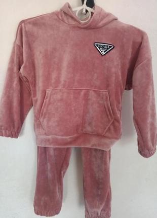 Спортивный костюм для девочки велюр