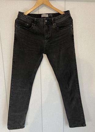 Серые мужские джинсы1 фото