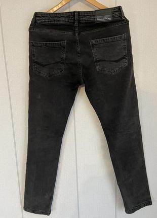 Серые мужские джинсы2 фото