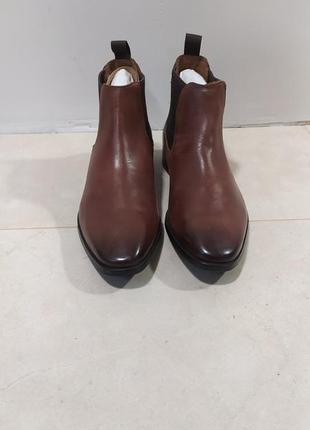 Чоловічі черевики челсі gordon & bros оригінал7 фото