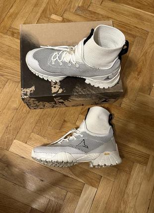 Roa / premiata / hiking sneakers / gorpcore